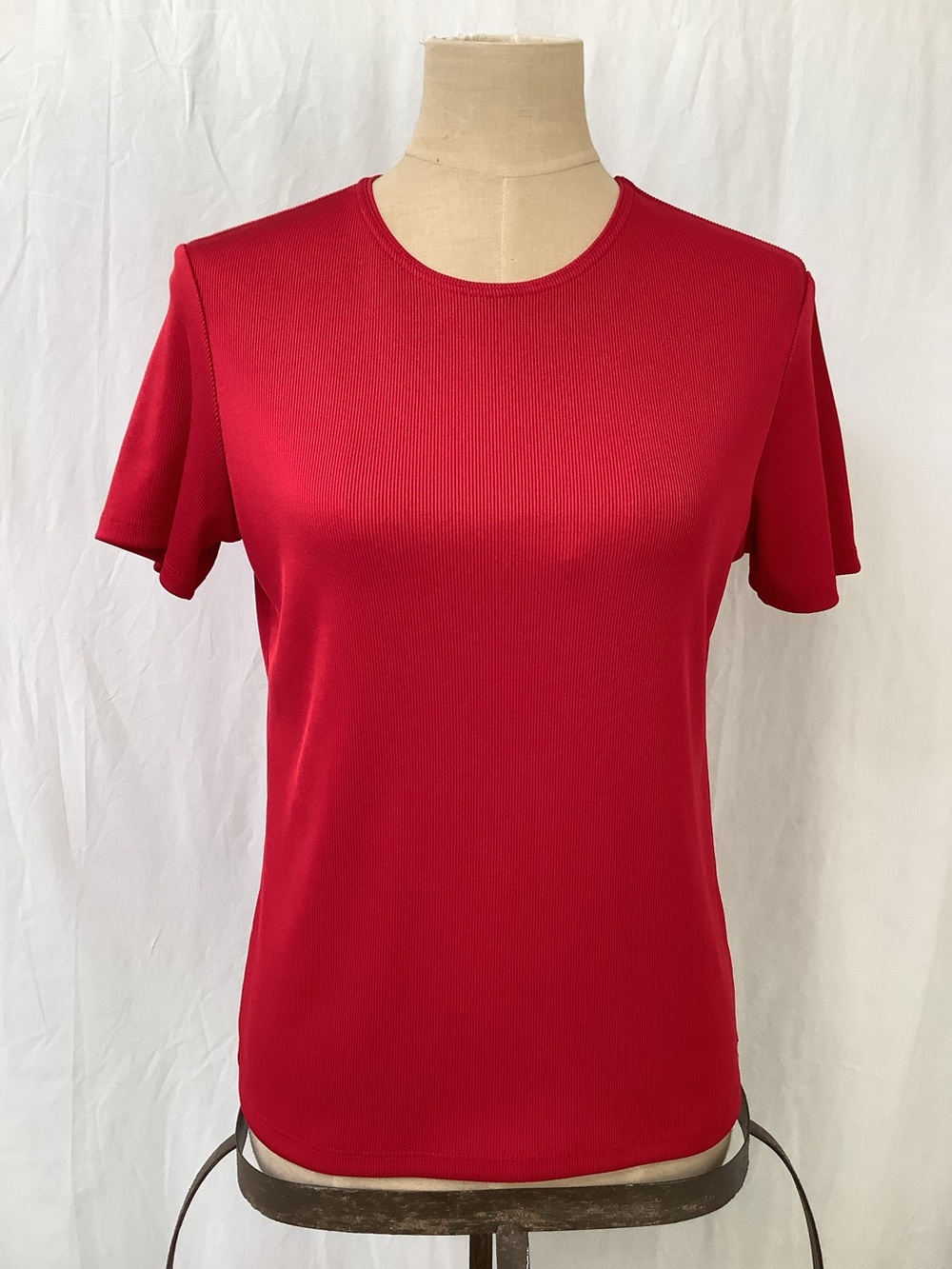 Laura Scott Shirt Top-Red-Short Sleeve-Ribbed-Round Neck-Stretch-Small 6-8